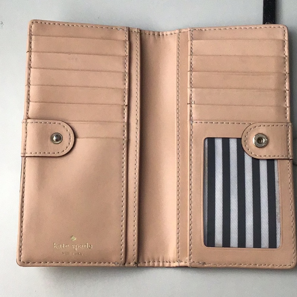 Kate Spade Wallet - Picture 3 of 3